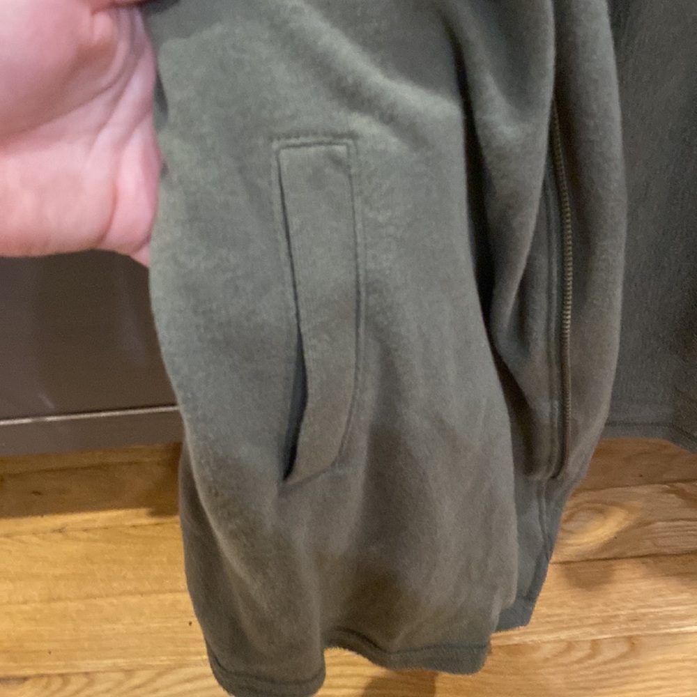 Green Jacket - Picture 5 of 6